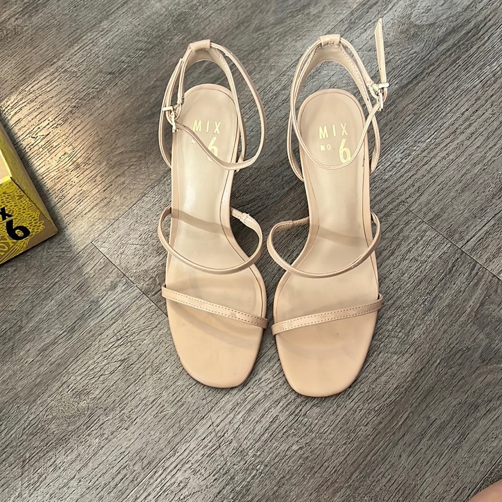 MIX NO. 6 ALICIANA SANDAL